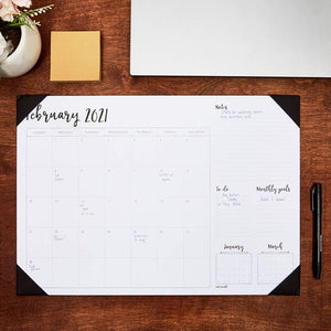 18 Month Desk Calendar Pad for Visibility, 2021-2022 (12 x 17 Inches)
